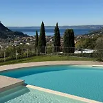 La Dolce Villa *