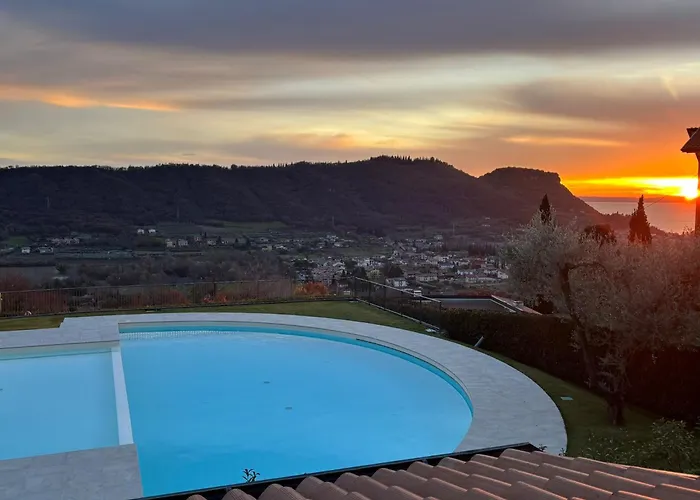 La Dolce Villa *